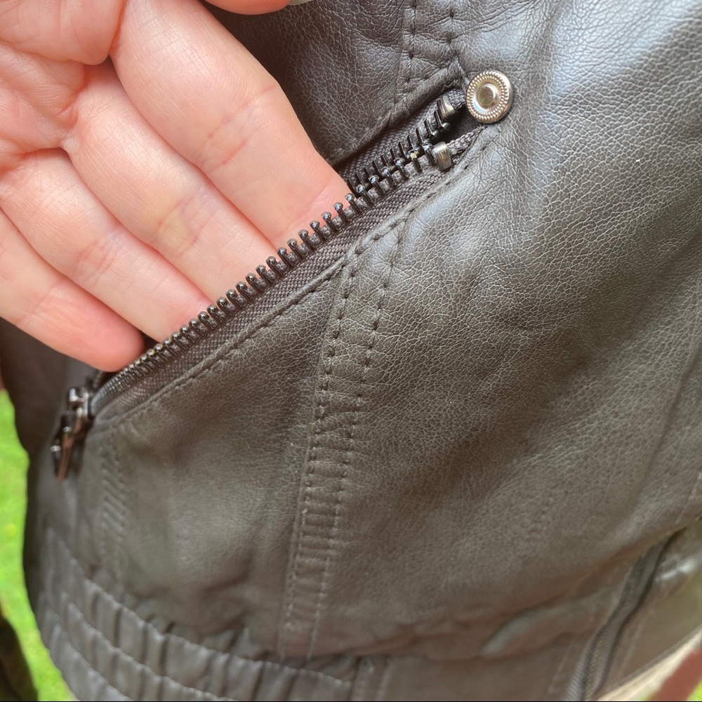 ❌SOLD❌ Aldo Vintage Moto Zip Jacket - Picture 6 of 16